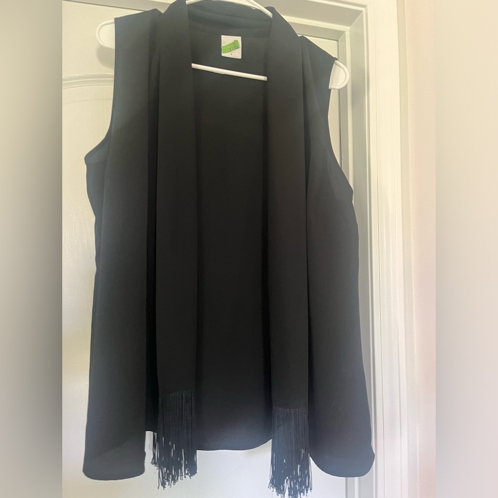 Cabi black tank with fringe
